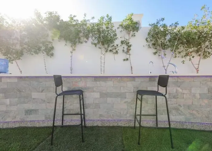 La Bonita Compound For Rent