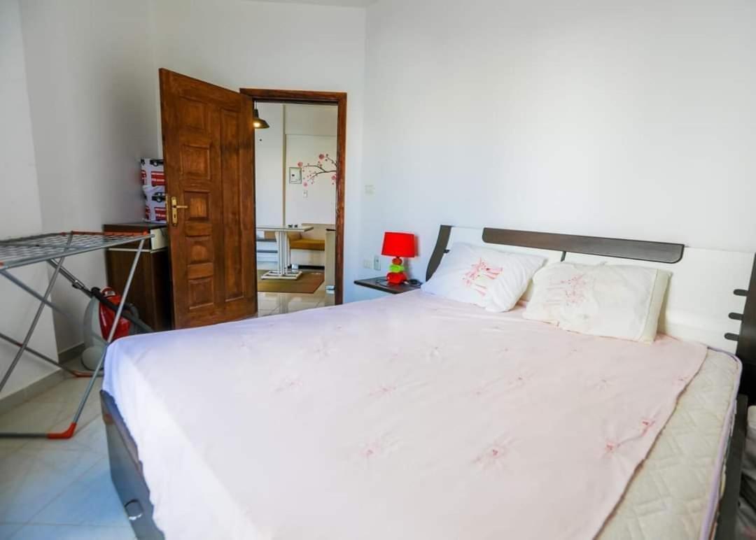 La Bonita Compound For Rent Apartment